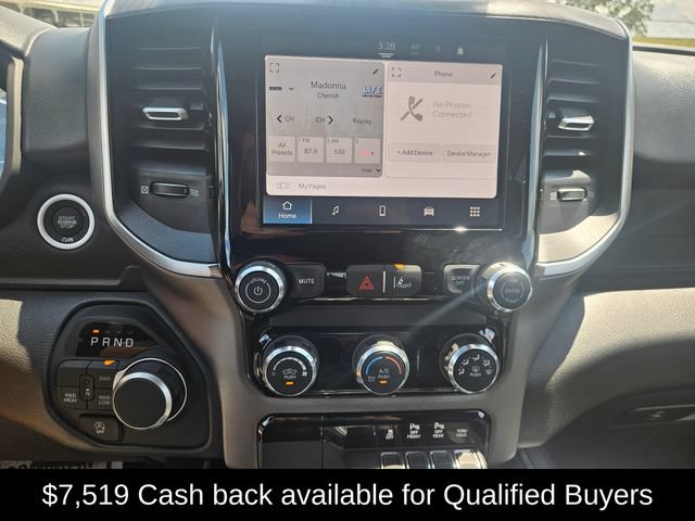 New 2026 RAM 1500 Express AWD/4WD image 18
