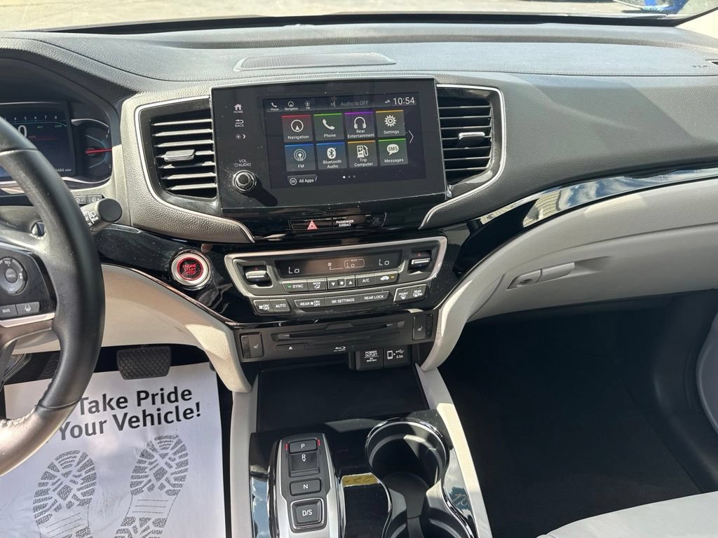 Used 2022 Honda Pilot Touring image 18