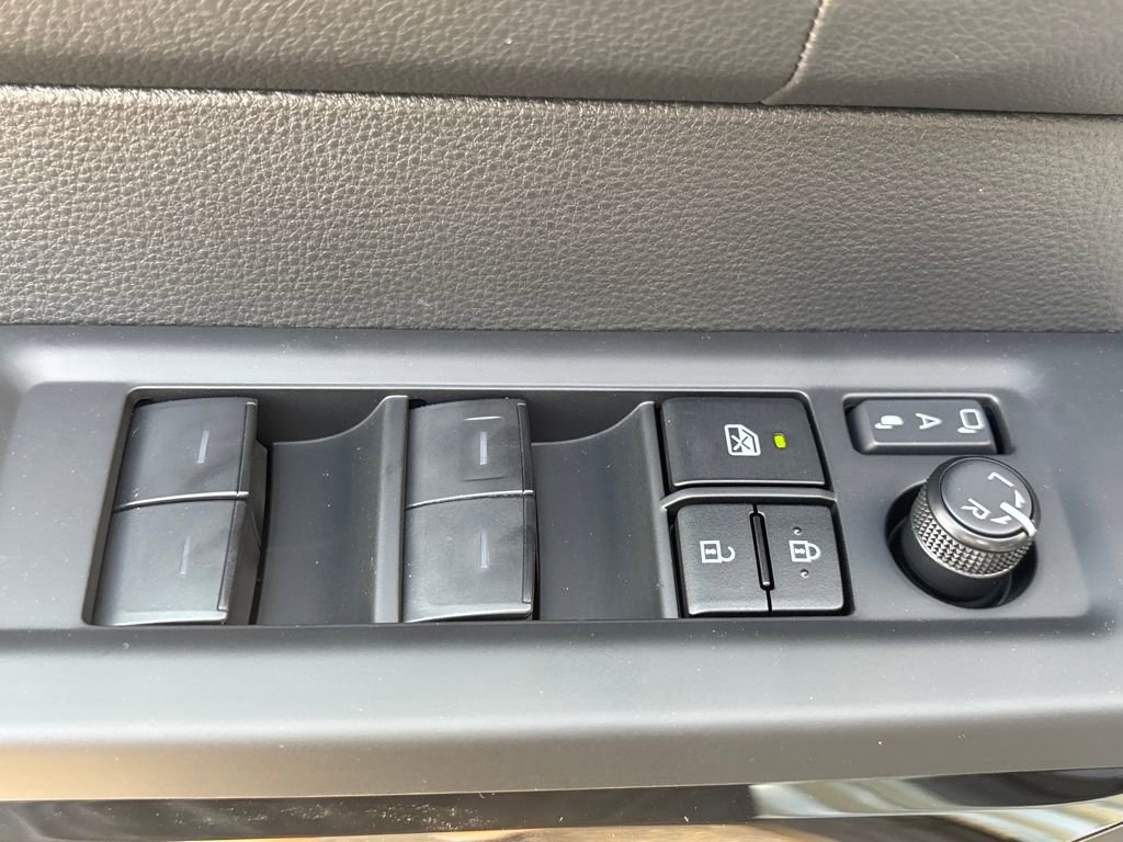 New 2026 Toyota Tundra Limited image 8