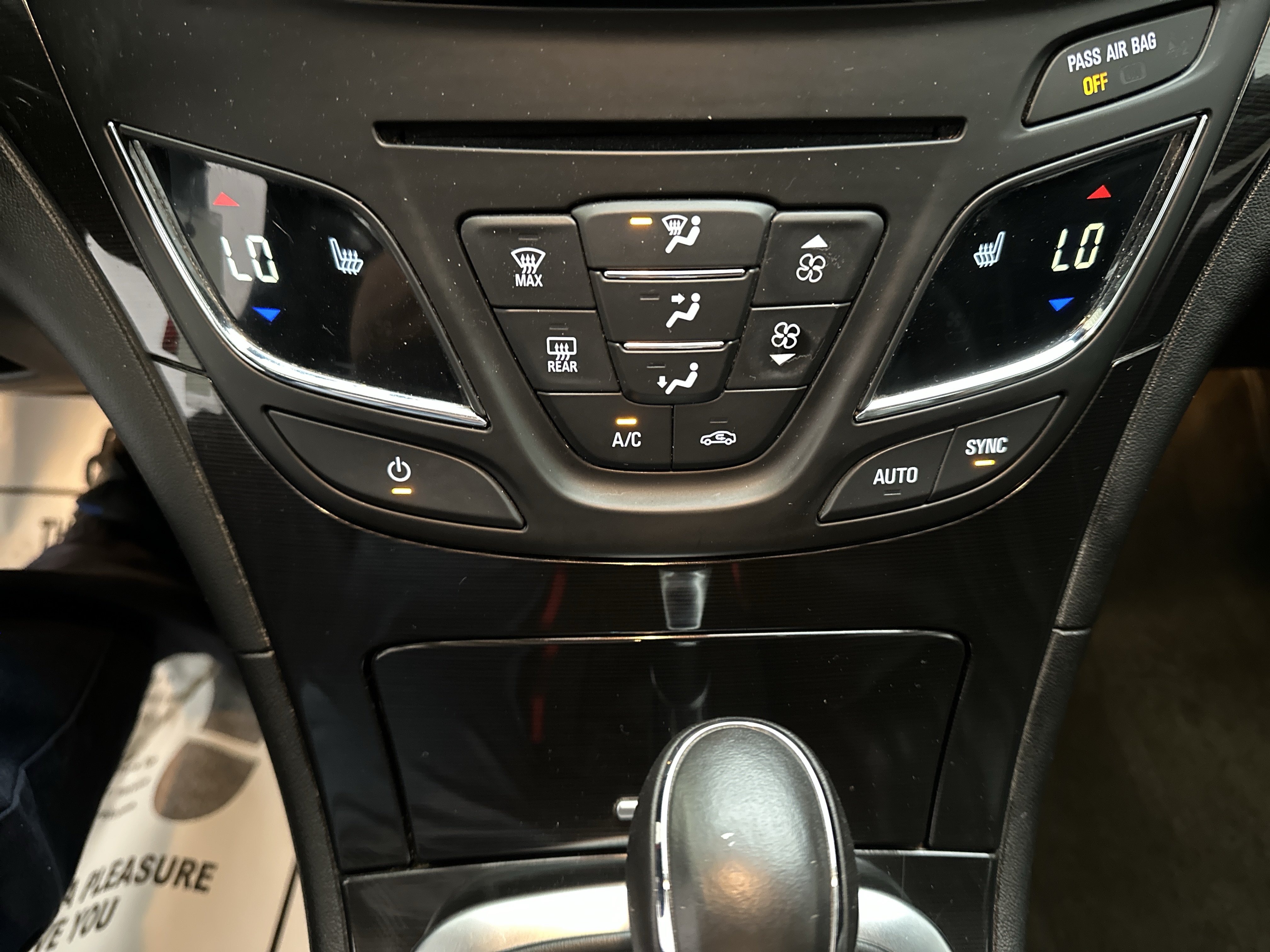 Used 2015 Buick Regal FWD image 30
