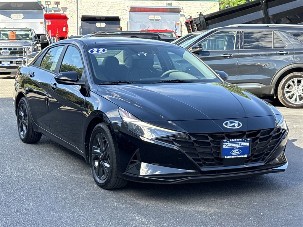 Used 2022 Hyundai Elantra SEL w/ Convenience Package
