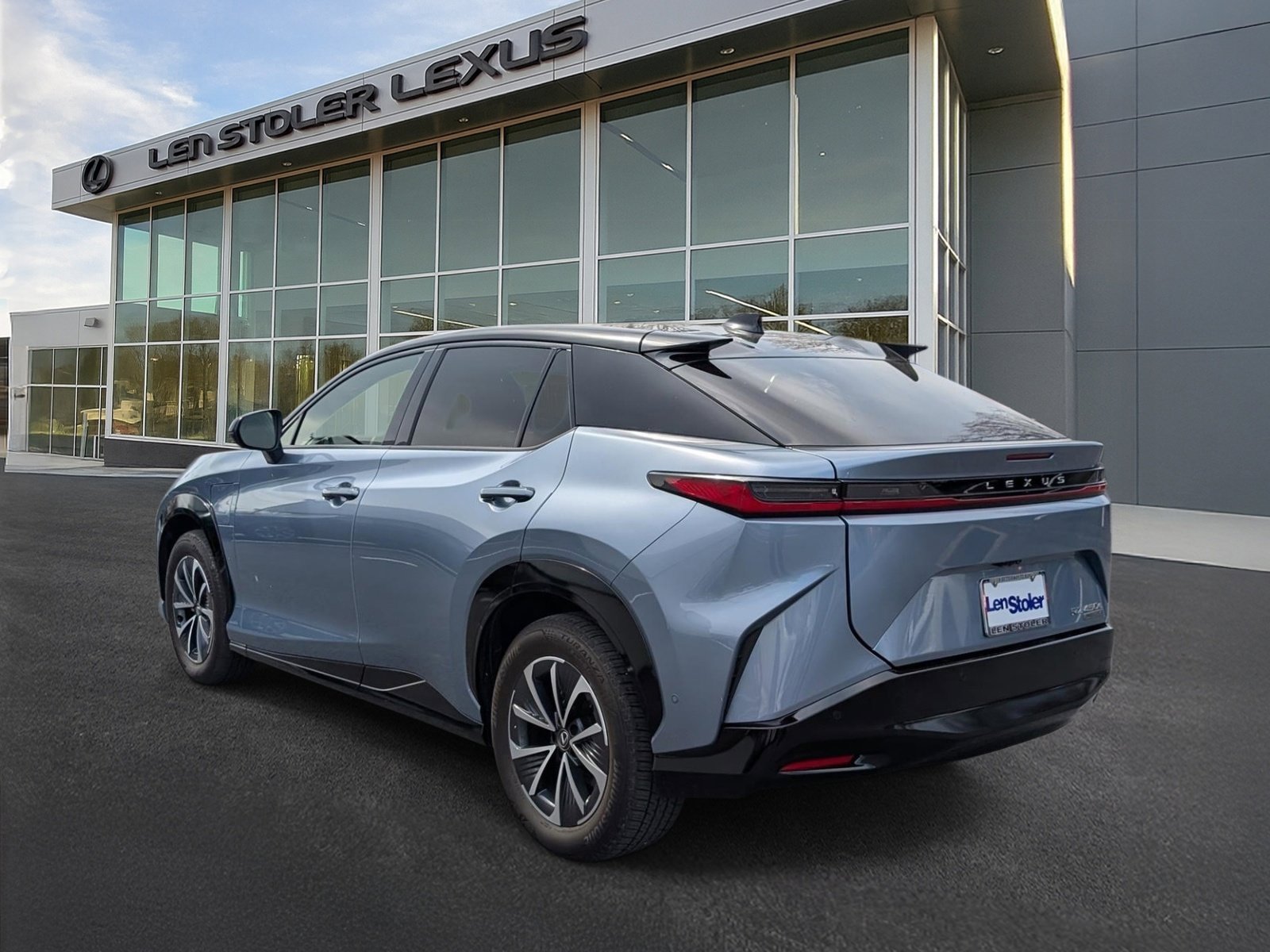 Certified 2024 Lexus RZ 450e Premium w/ Technology Package image 5