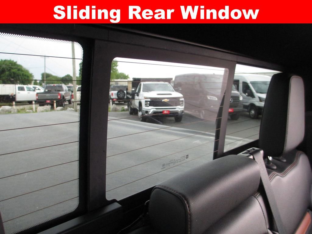 Used 2020 GMC Sierra 1500 AT4 w/ AT4 Premium Package AWD/4WD image 29