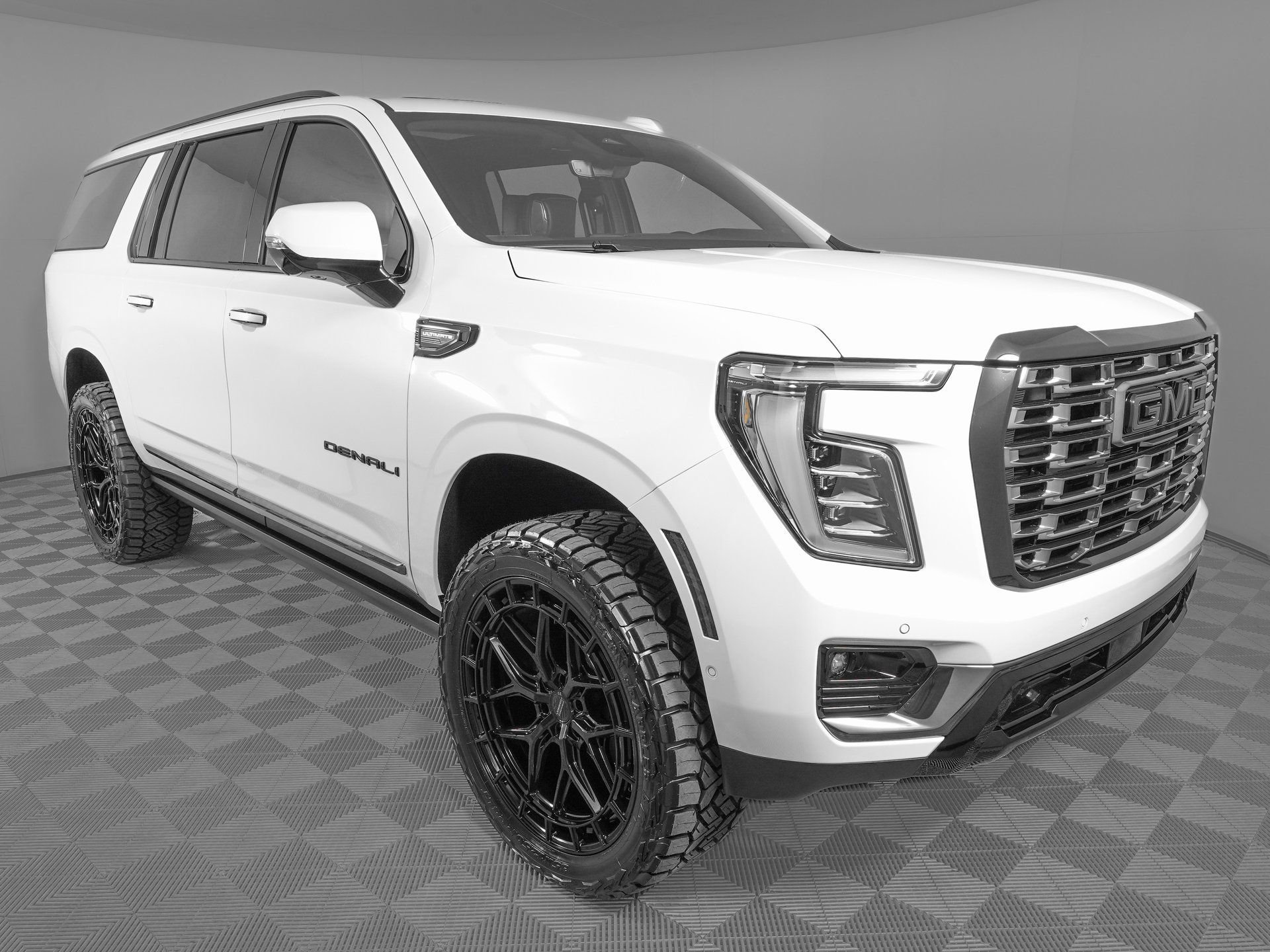 Used 2026 GMC Yukon XL Denali Ultimate image 4