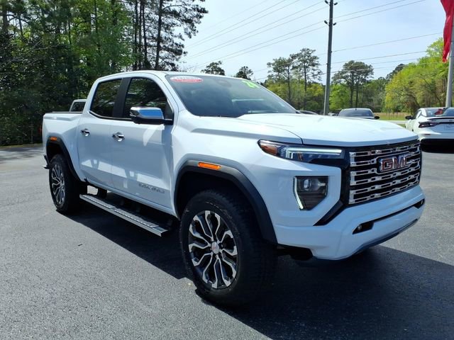 Used 2024 GMC Canyon Denali image 1