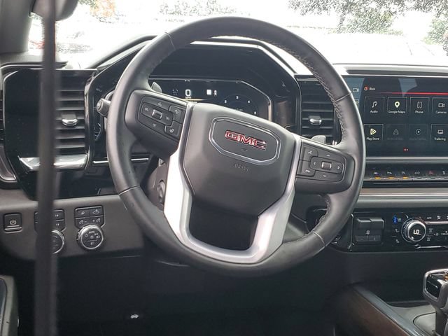 Used 2023 GMC Sierra 1500 SLT w/ SLT Premium Plus Package AWD/4WD image 11