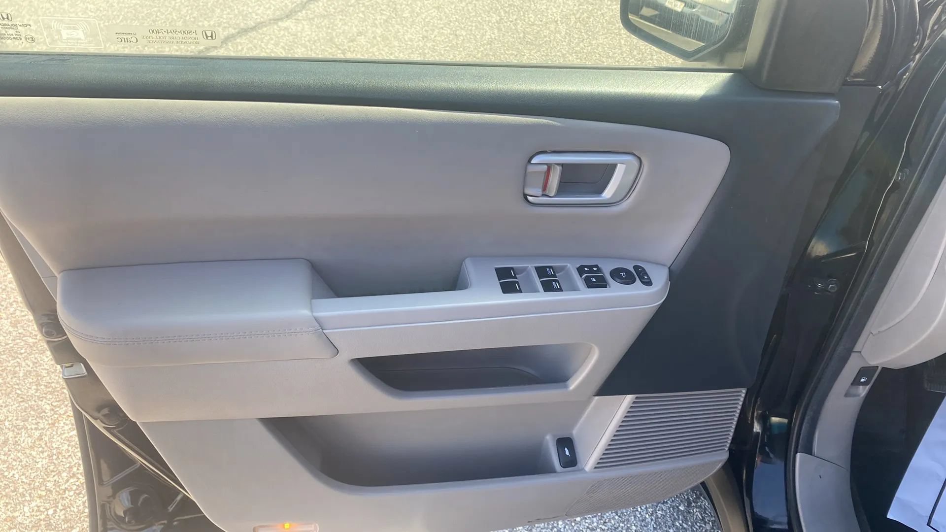 Used 2012 Honda Pilot EX-L image 12