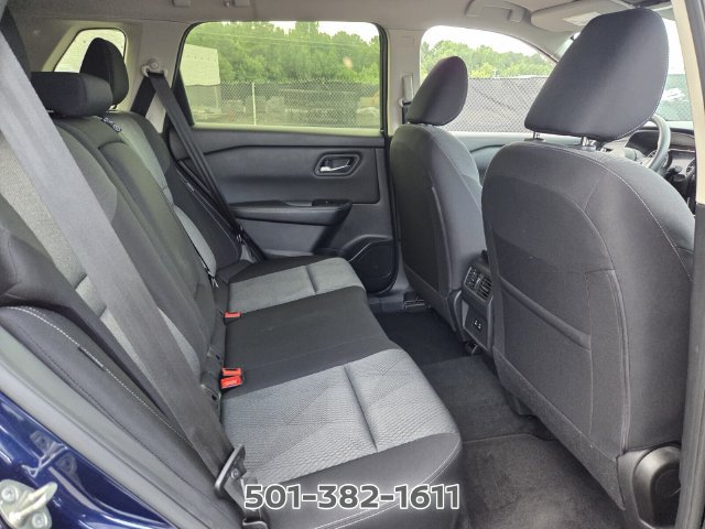Used 2024 Nissan Rogue SV FWD image 14