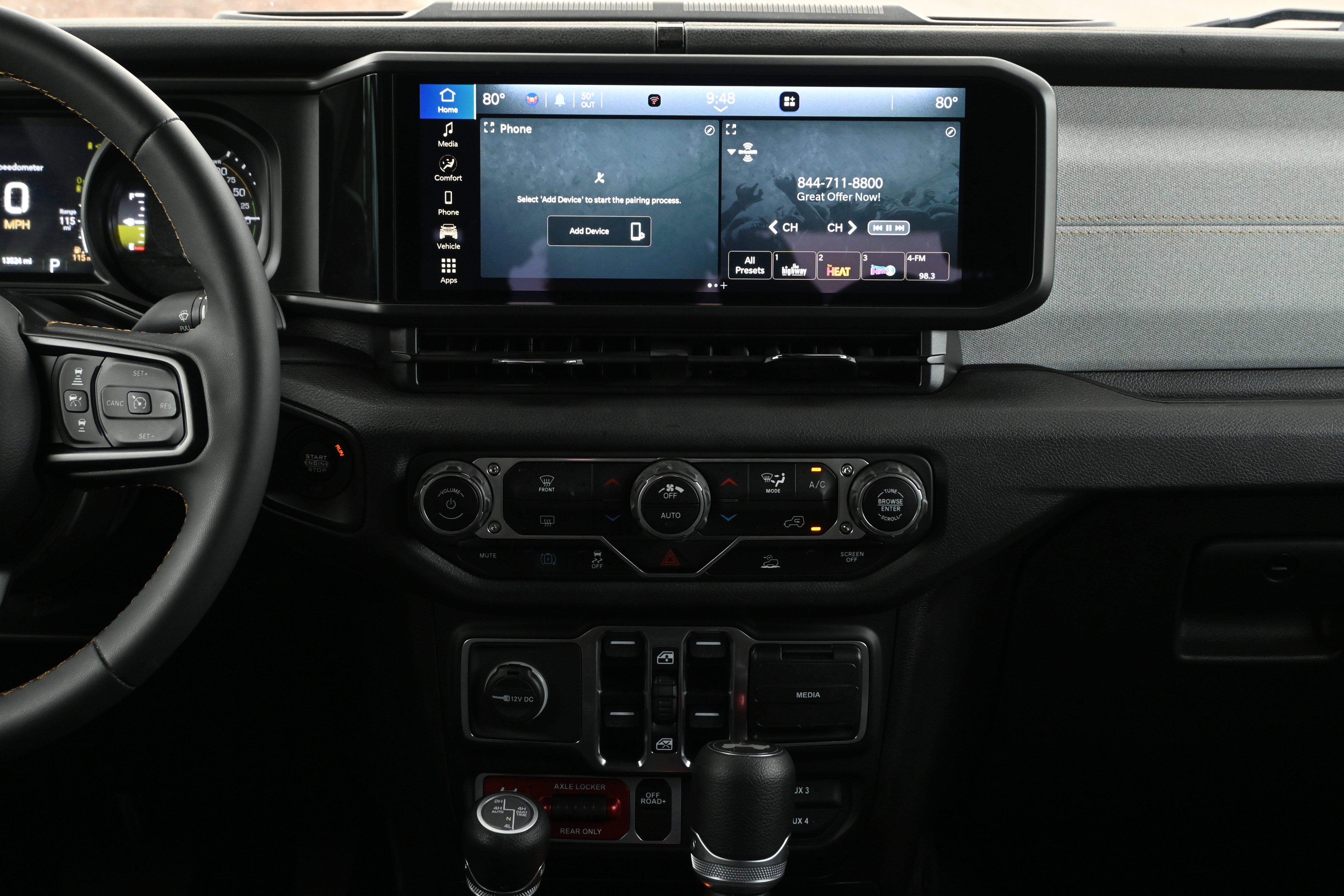 Used 2024 Jeep Wrangler Willys image 5