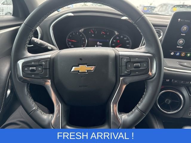 Used 2024 Chevrolet Blazer LT w/ Midnight/Sport Edition image 4