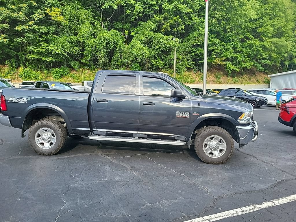 Used 2017 RAM 2500 Tradesman w/ Chrome Appearance Group AWD/4WD image 6