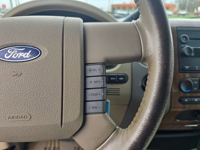 Used 2004 Ford F150 Lariat image 21