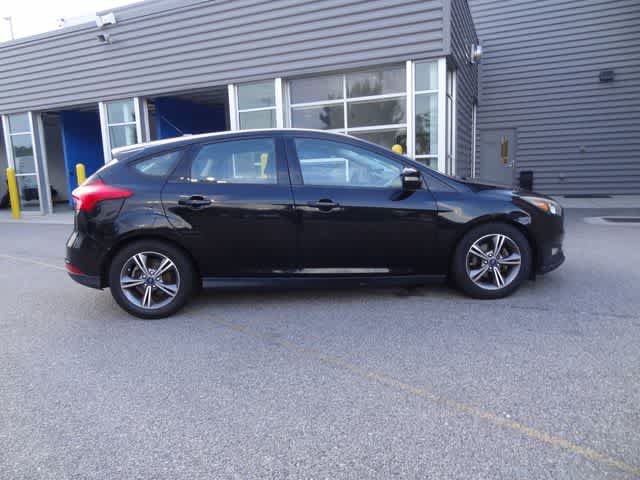 Used 2016 Ford Focus SE FWD image 6
