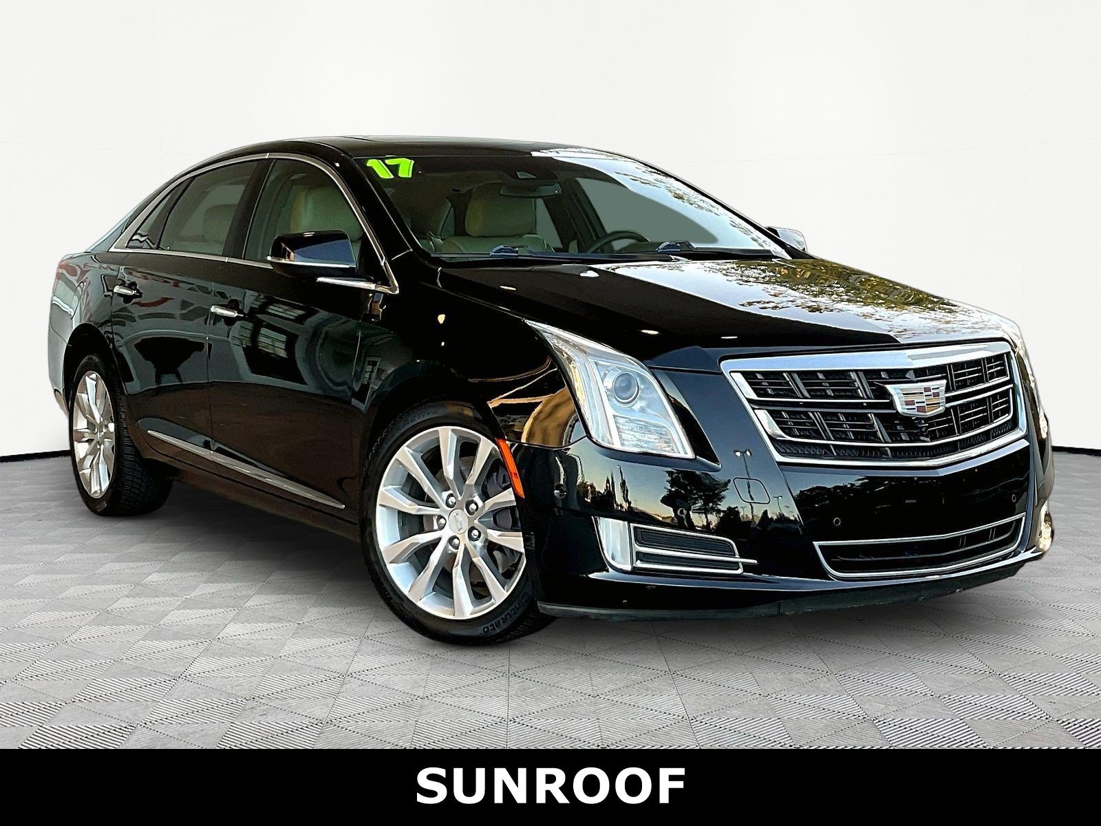 Used 2017 Cadillac XTS Luxury w/ Driver Awareness Package FWD image 3