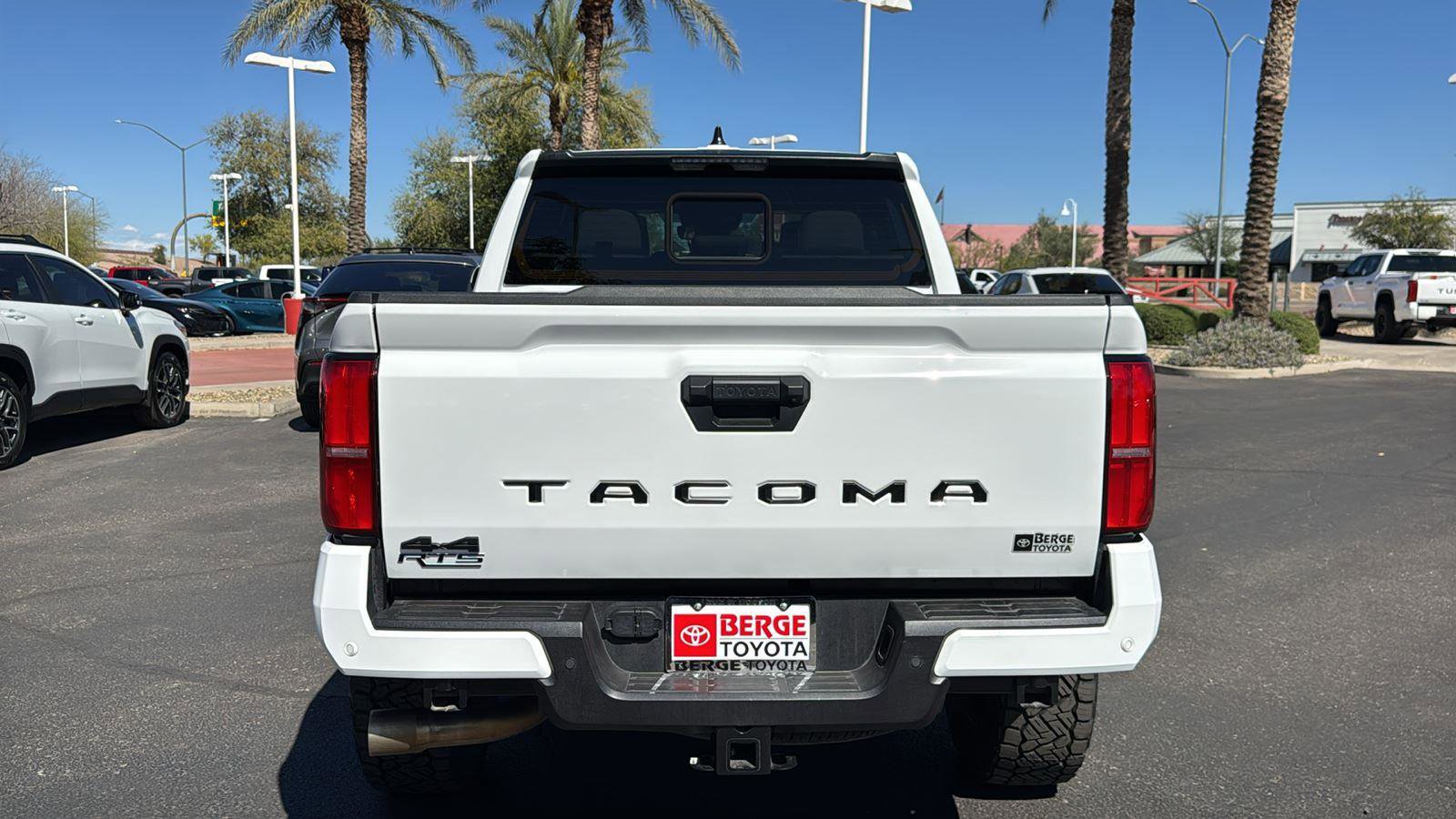 Used 2025 Toyota Tacoma SR5 image 6