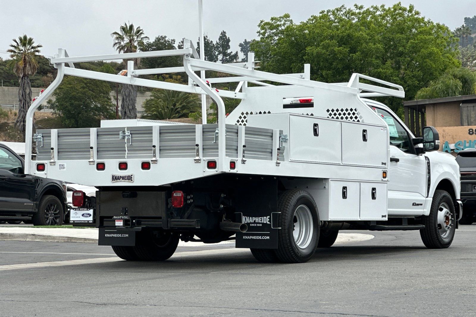 New 2025 Ford F350 XL w/ XL Chrome Package RWD image 3