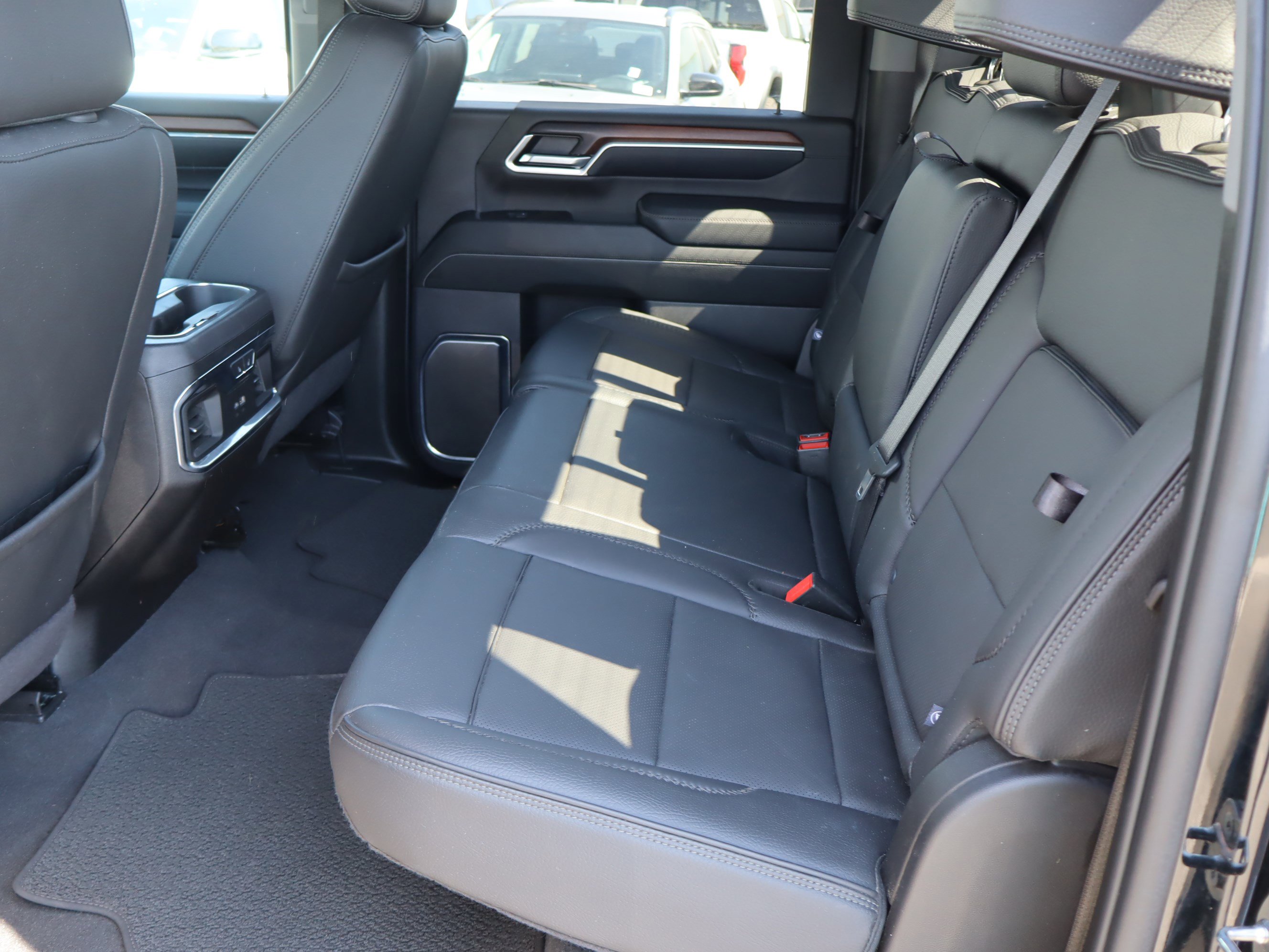 Certified 2024 GMC Sierra 2500 Denali w/ Denali Reserve Package image 36