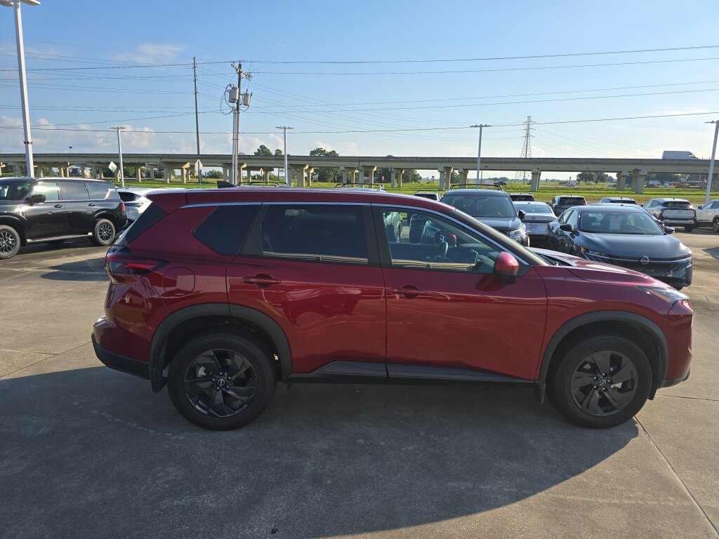 Used 2026 Nissan Rogue SV w/ Cold Weather Package FWD image 7