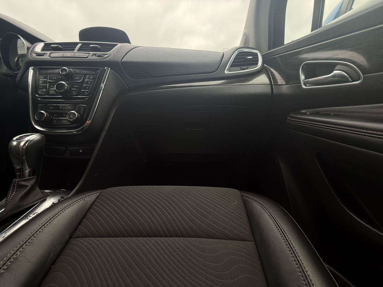 Used 2013 Buick Encore AWD image 21