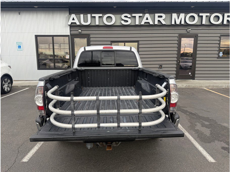 Used 2012 Toyota Tacoma 4x4 Access Cab V6 w/ SR5 Pkg image 39