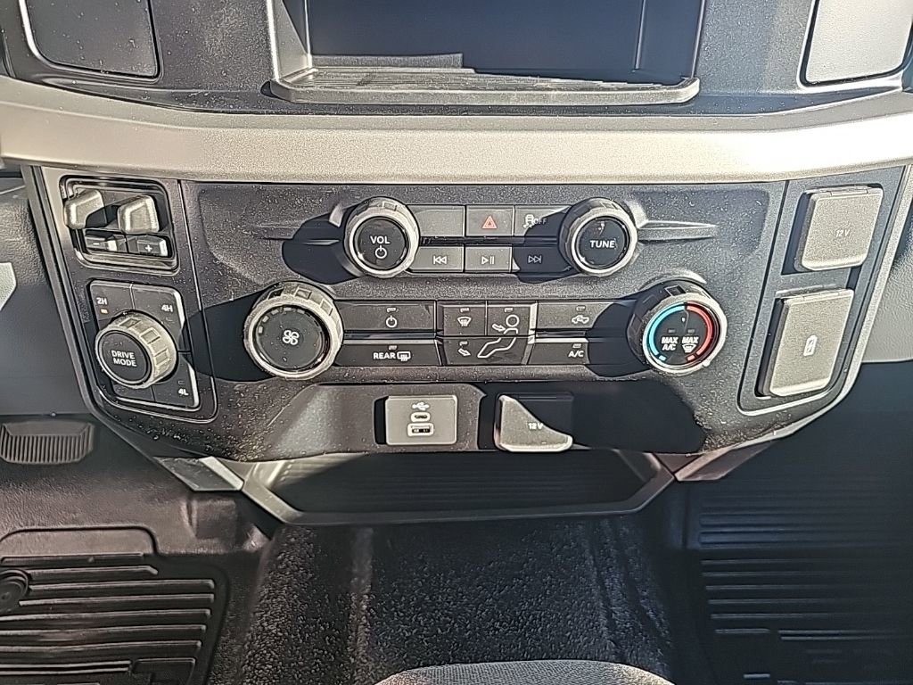 New 2026 Ford F450 XL w/ XL Driver Assist Package image 17