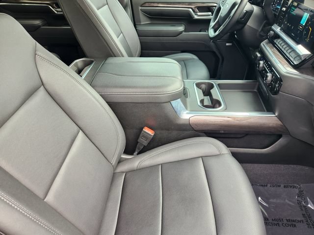 Used 2024 Chevrolet Silverado 2500 LTZ w/ LTZ Plus Package AWD/4WD image 19