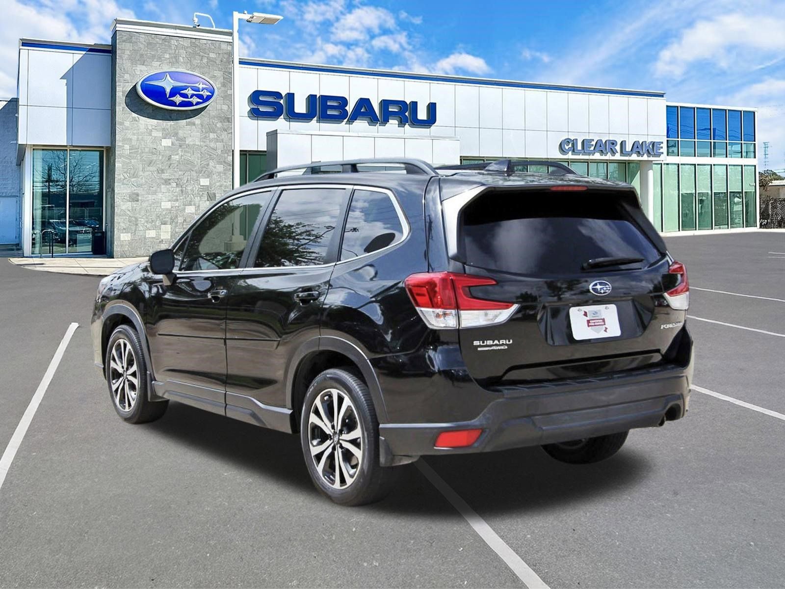 Used 2021 Subaru Forester Limited image 4