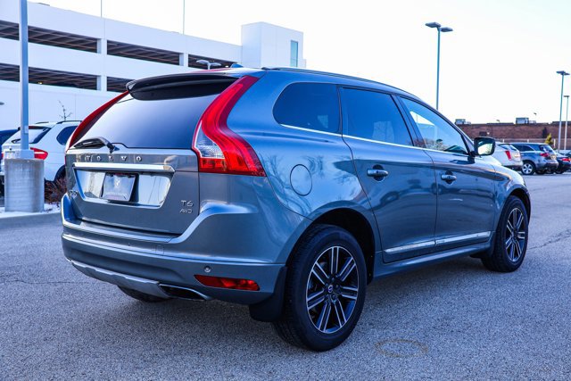 Used 2016 Volvo XC60 T6 Platinum w/ Climate Package image 5