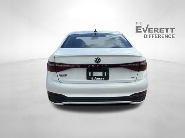 Used 2026 Volkswagen Jetta SE FWD image 6