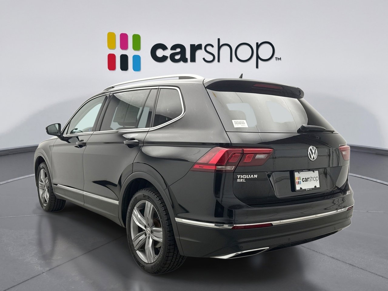 Used 2021 Volkswagen Tiguan SEL image 3