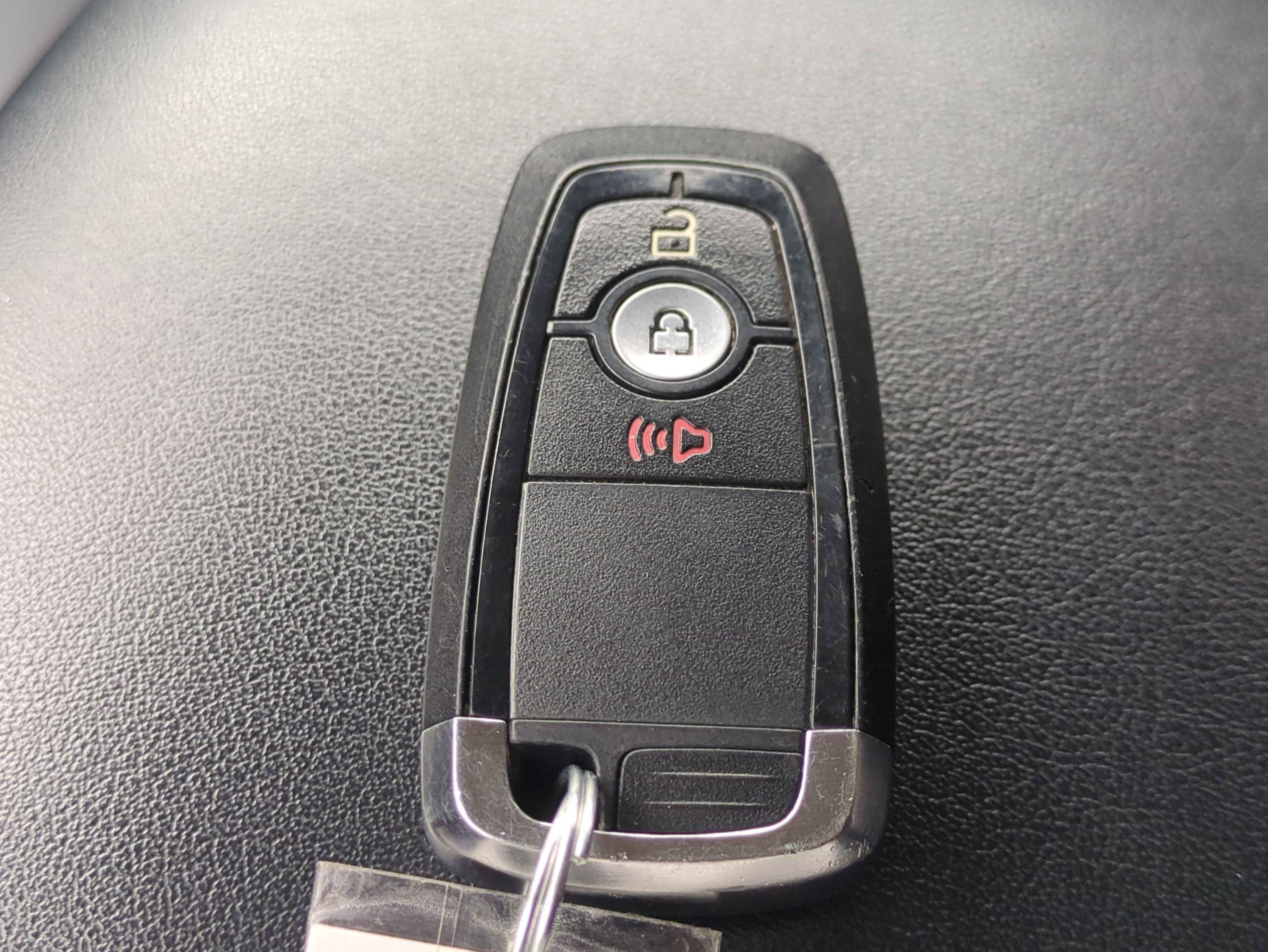 Used 2022 Ford Edge SEL image 31