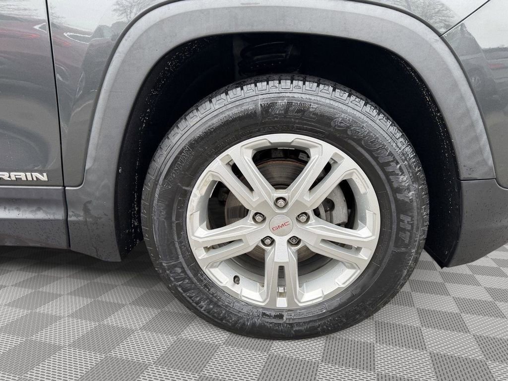 Used 2020 GMC Terrain SLE w/ Driver Convenience Package AWD/4WD image 13