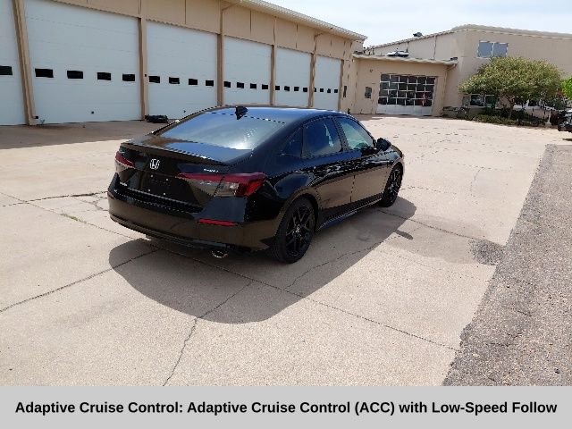 Used 2025 Honda Civic Sport image 4