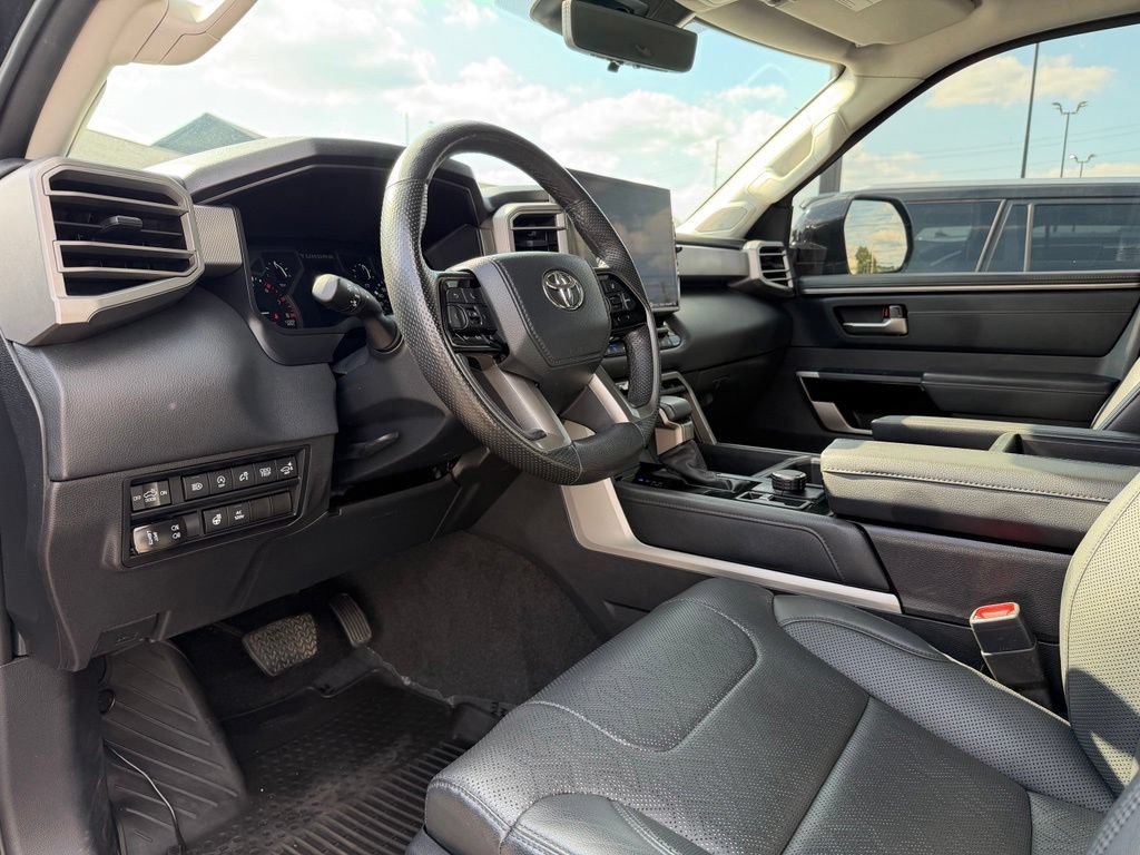 Used 2022 Toyota Tundra Limited AWD/4WD image 2