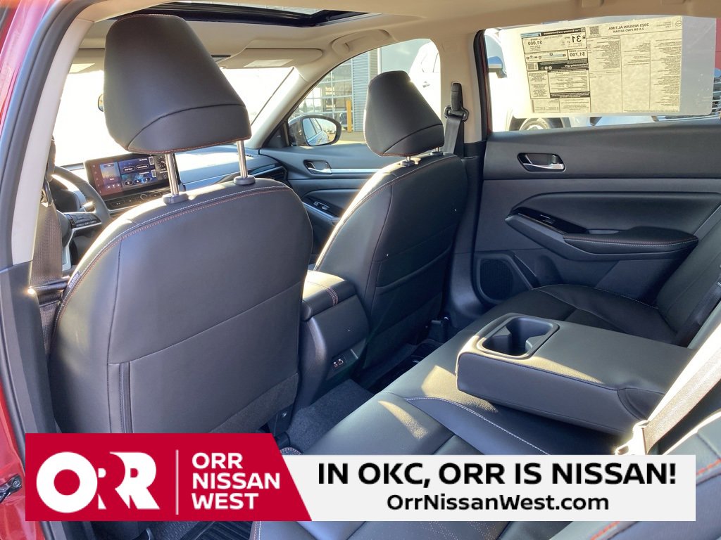 New 2025 Nissan Altima 2.5 SR w/ SR Premium Package image 17