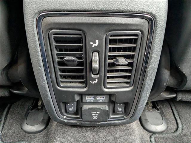Used 2018 Jeep Grand Cherokee Limited image 18