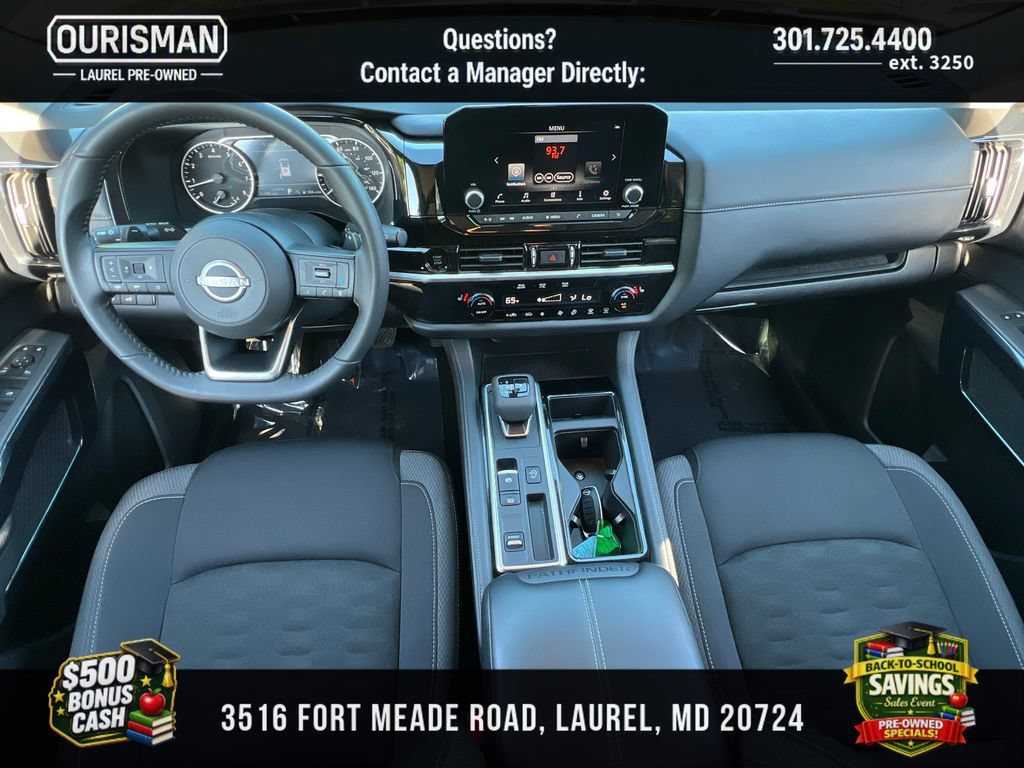 Used 2025 Nissan Pathfinder SV FWD image 14