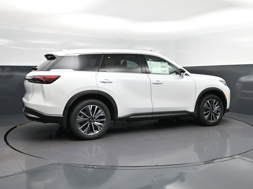 New 2027 INFINITI QX60 Luxe w/ Cargo Package FWD image 8