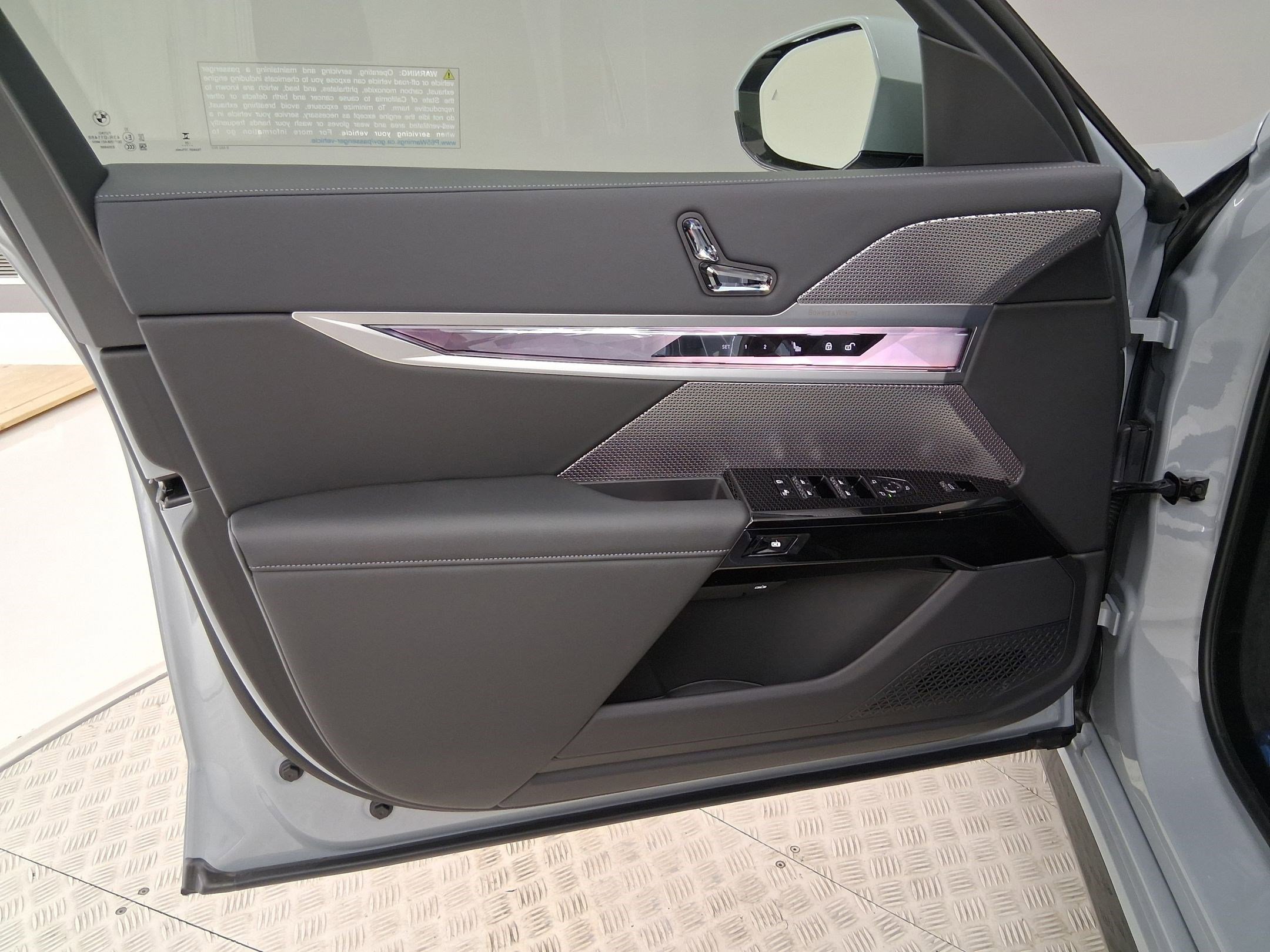 New 2026 BMW 740i w/ Premium Package image 18