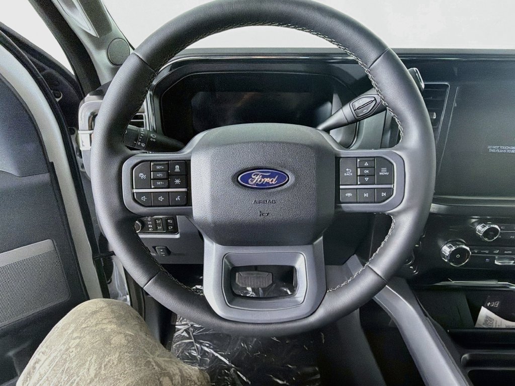 New 2027 Ford F450 Lariat w/ Lariat Premium Package AWD/4WD image 11