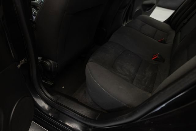 Used 2014 Chevrolet Cruze LT image 13