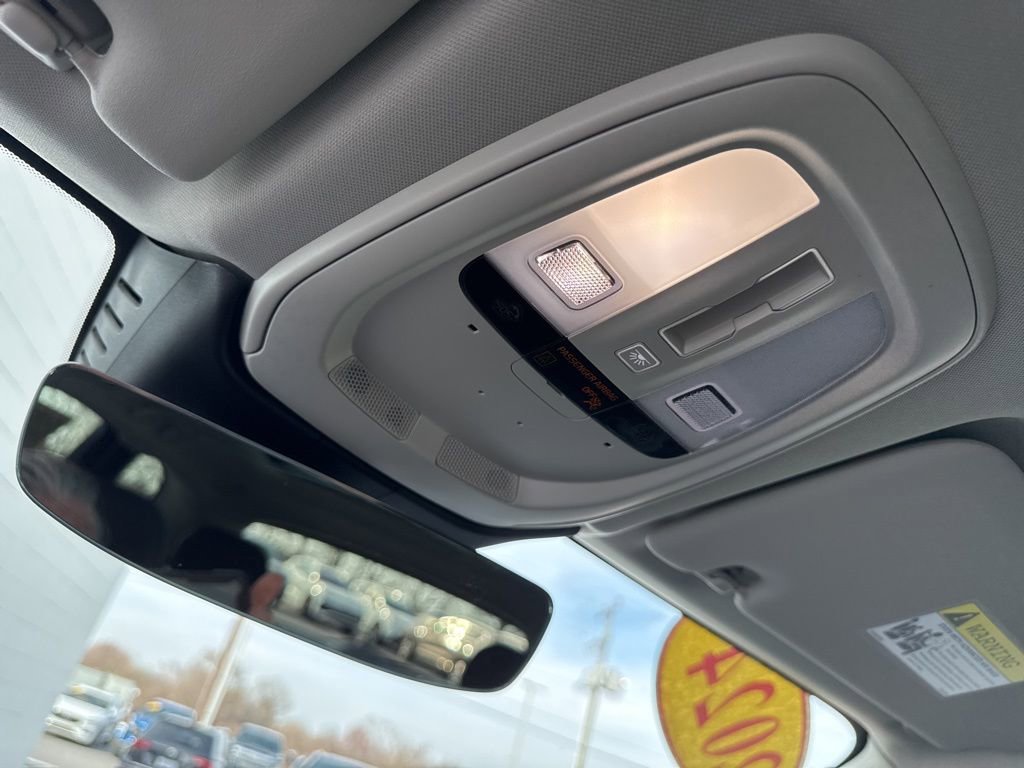 Used 2024 Volvo XC60 B5 Core w/ Protection Package Premier image 29