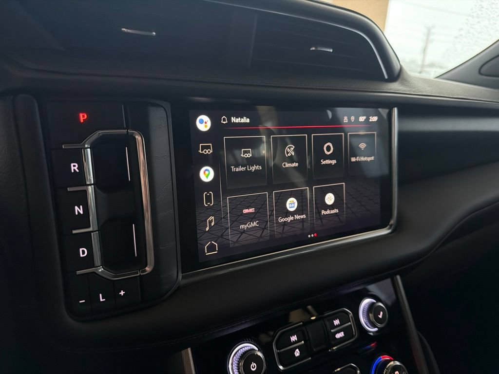 Used 2022 GMC Yukon Denali AWD/4WD image 32