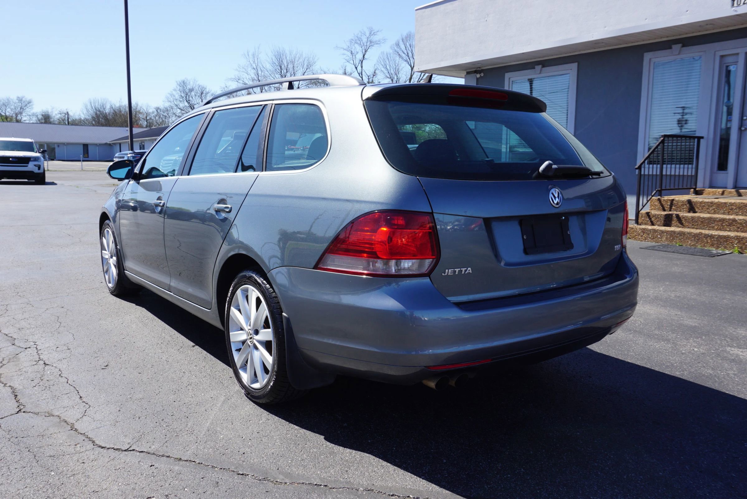 Used 2012 Volkswagen Jetta TDI image 7