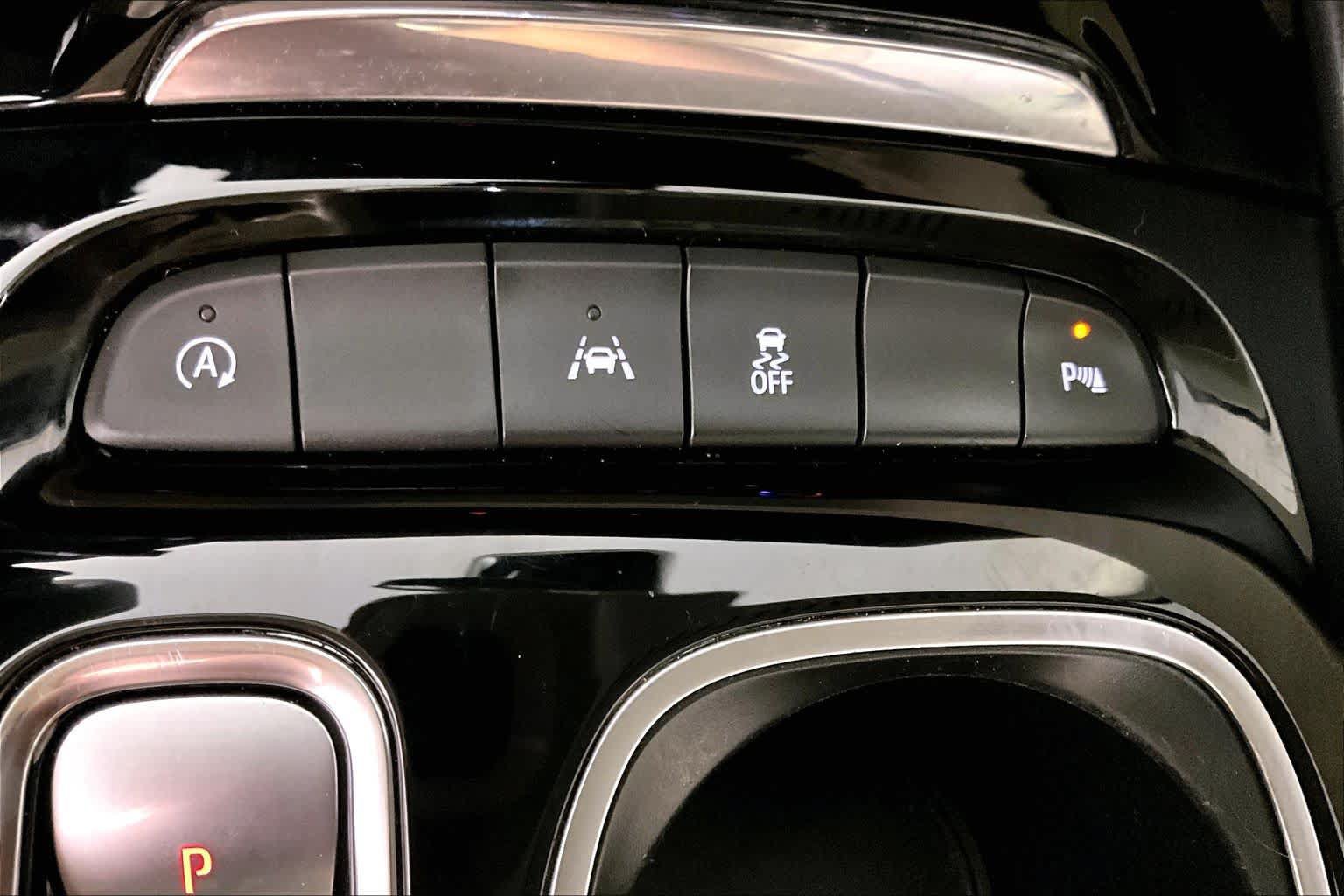 Certified 2023 Buick Envision Preferred FWD image 34
