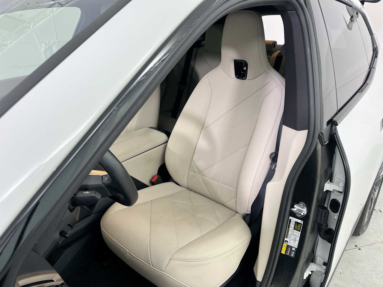 Certified 2024 BMW iX xDrive50 image 13