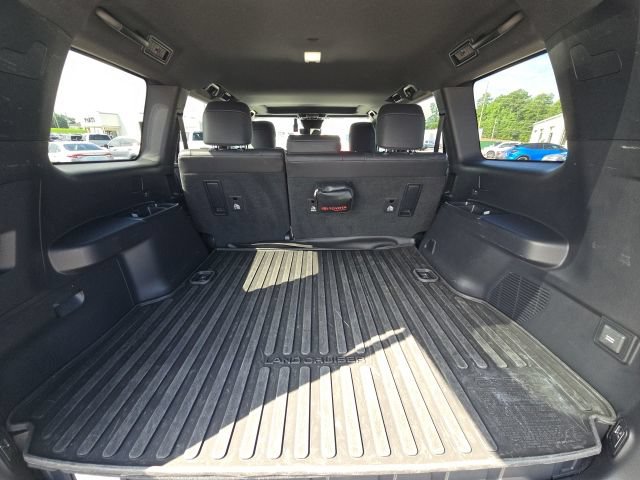 Used 2025 Toyota Land Cruiser w/ Premium Package AWD/4WD image 12