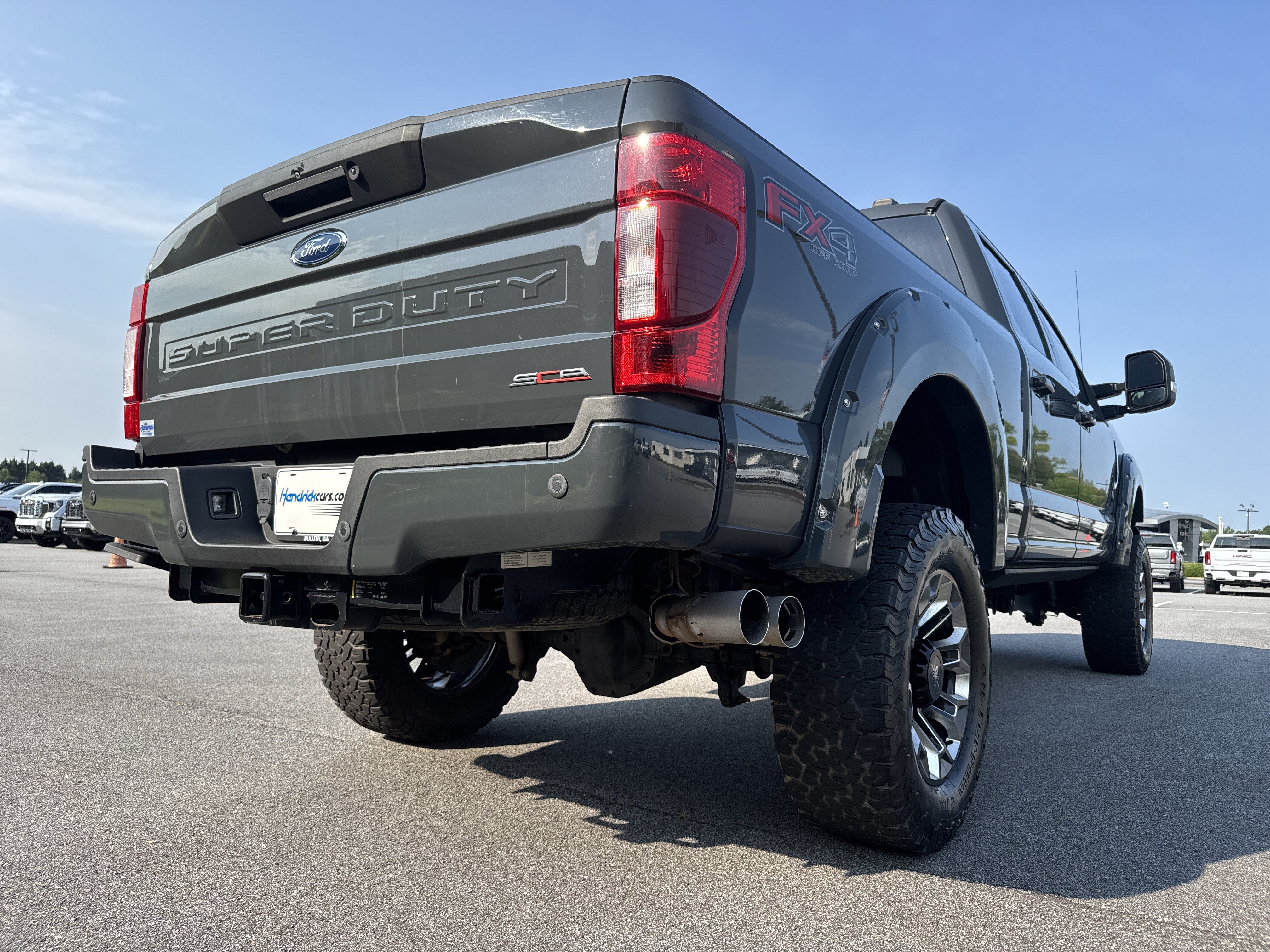 Used 2021 Ford F250 Lariat w/ Lariat Ultimate Package AWD/4WD image 10