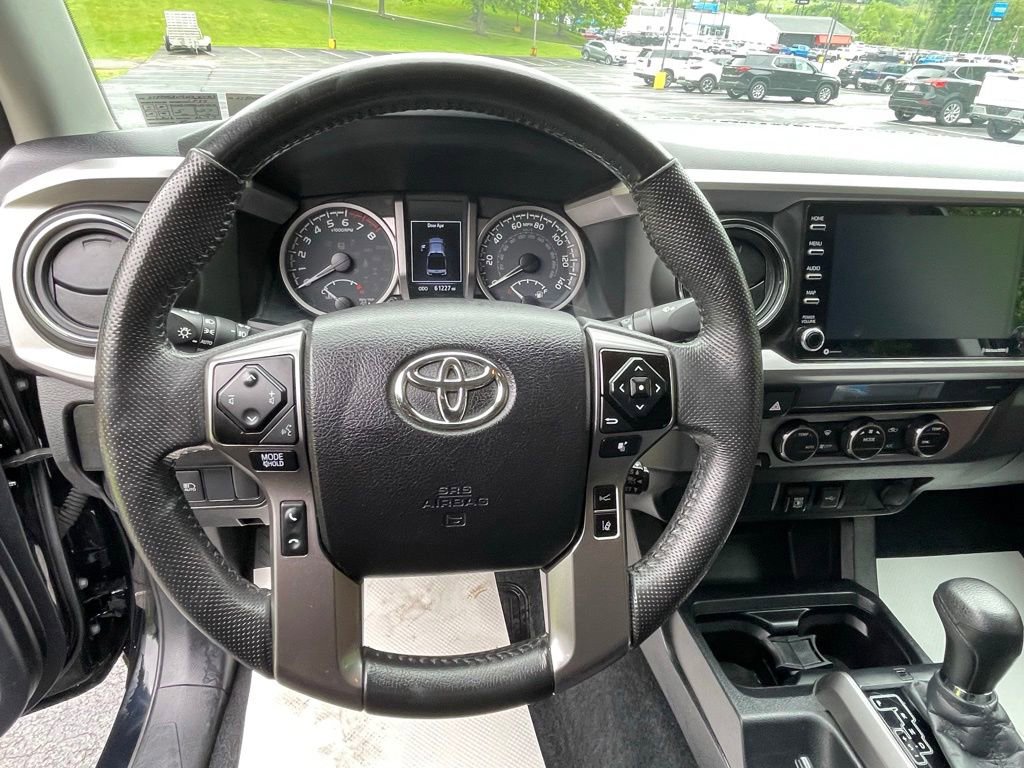 Used 2021 Toyota Tacoma SR5 AWD/4WD image 32