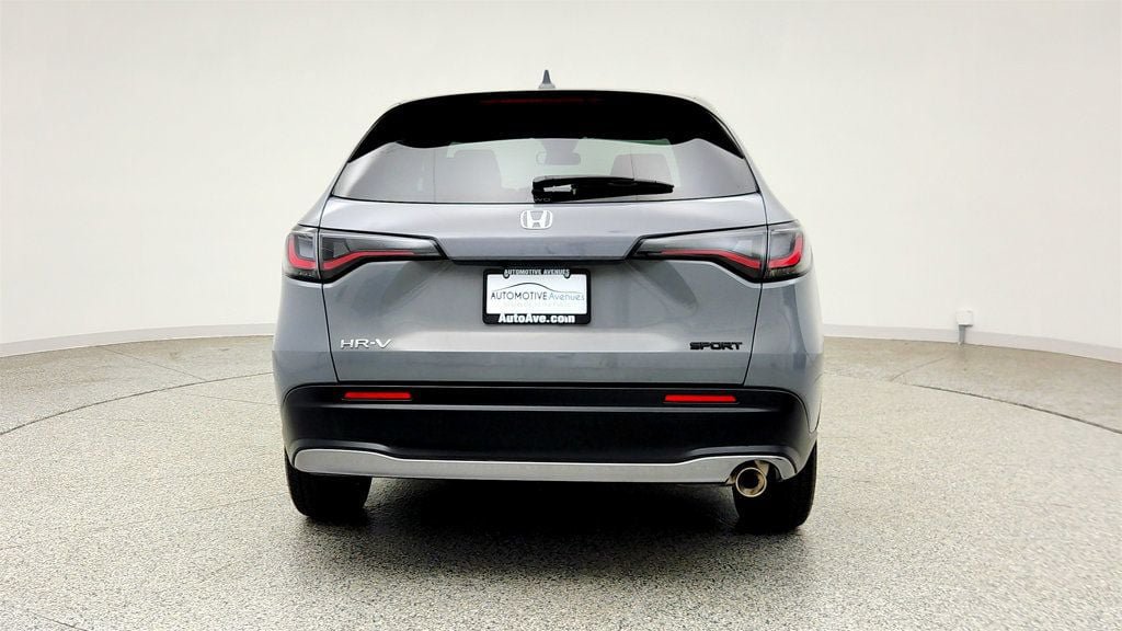 Used 2024 Honda HR-V Sport image 6